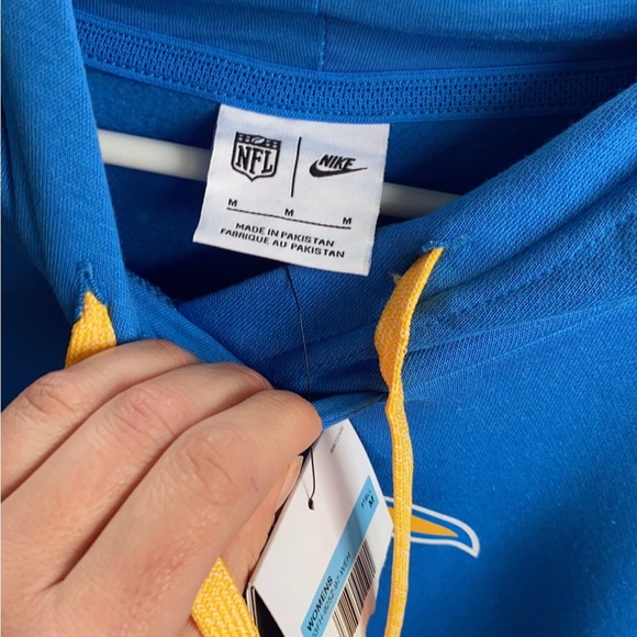 Women’s Chargers NFL Blue and Yellow Sporty Pullover Sweater - Picture 3 of 3